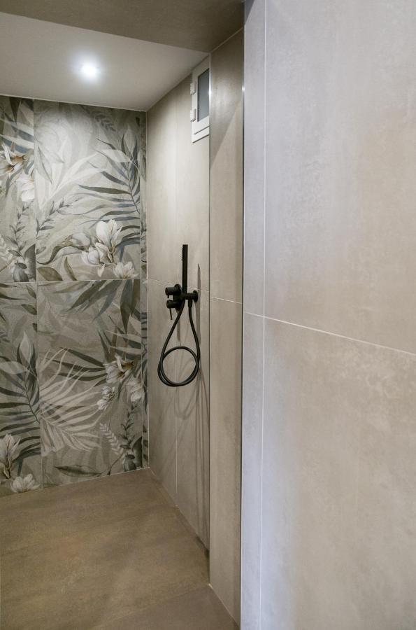 Suite 18 Luxury Apartments Bari Luaran gambar