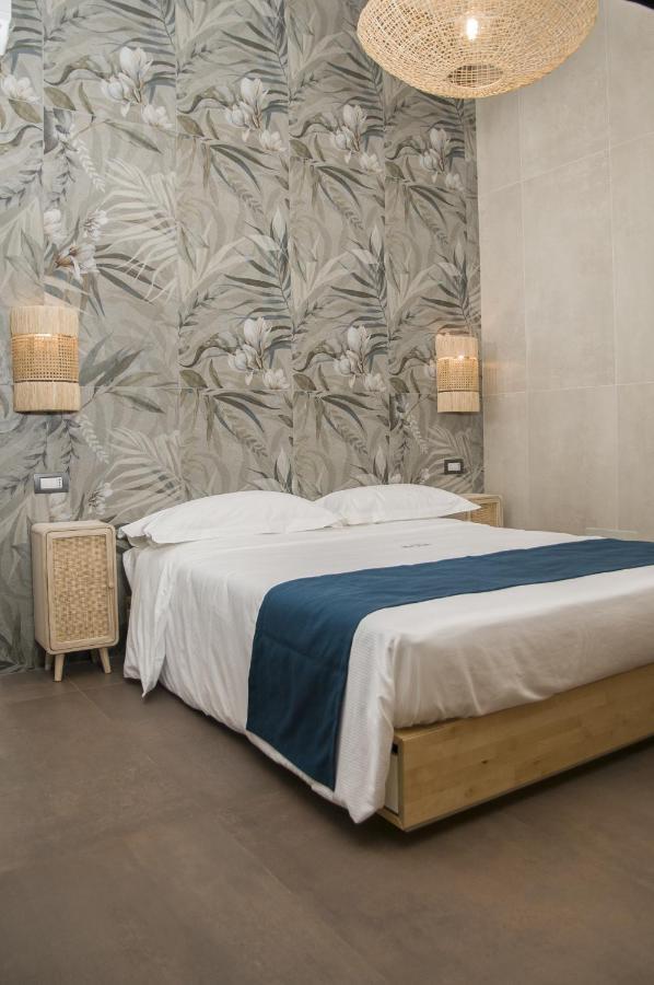 Suite 18 Luxury Apartments Bari Luaran gambar