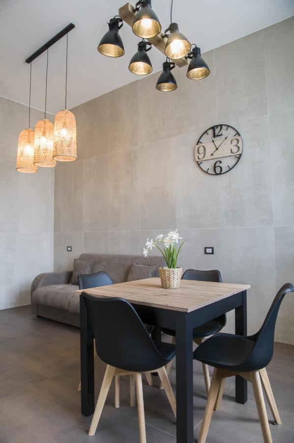 Suite 18 Luxury Apartments Bari Luaran gambar
