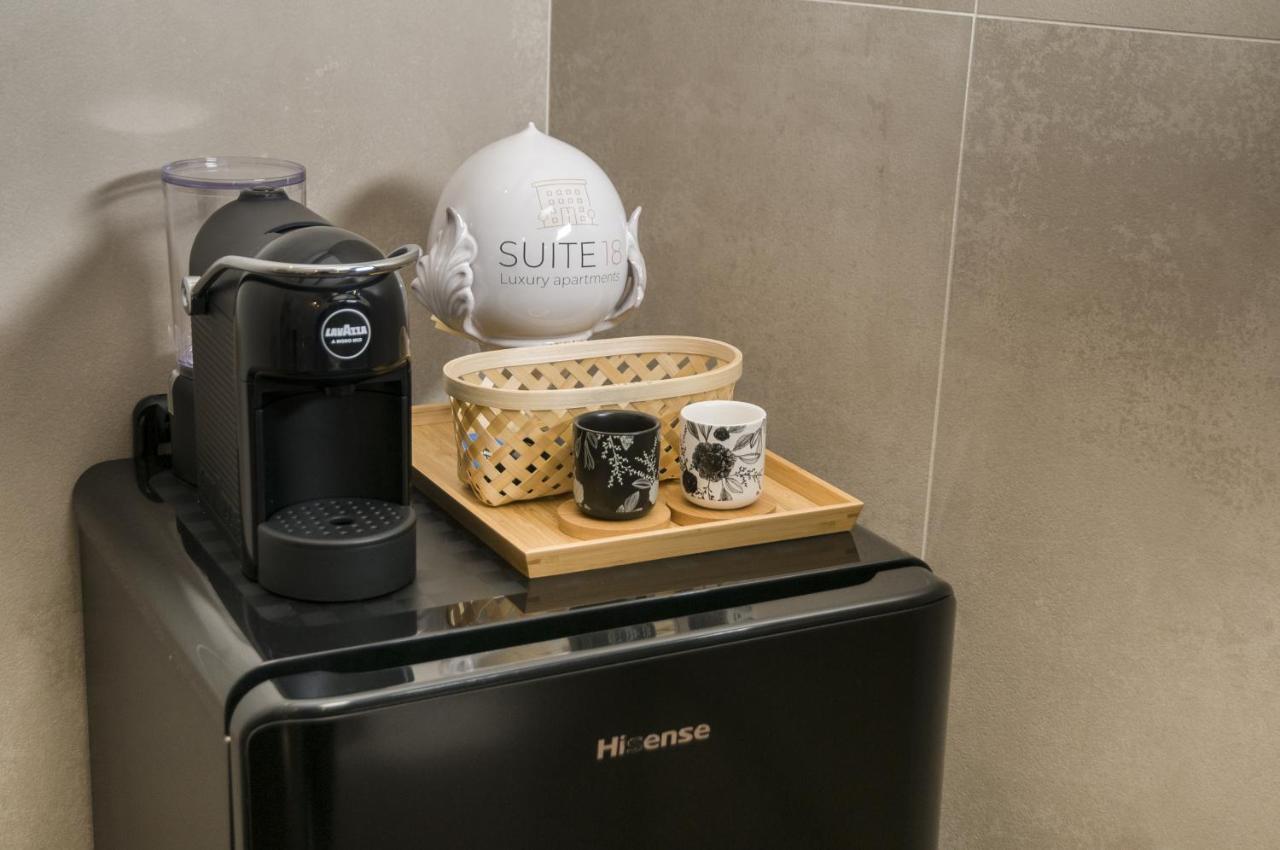 Suite 18 Luxury Apartments Bari Luaran gambar