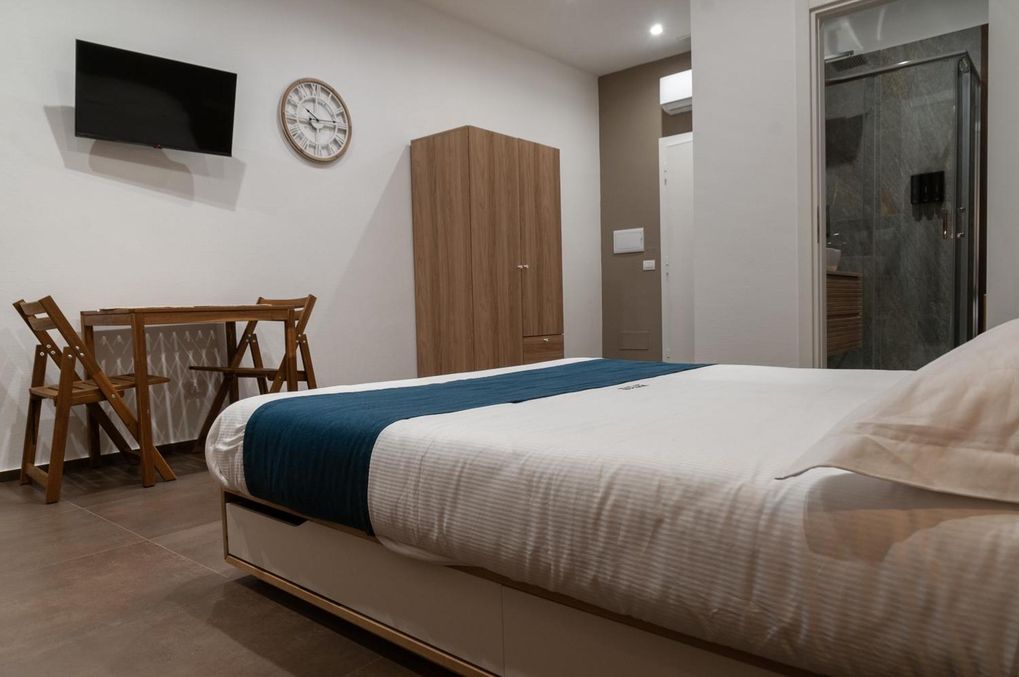 Suite 18 Luxury Apartments Bari Luaran gambar