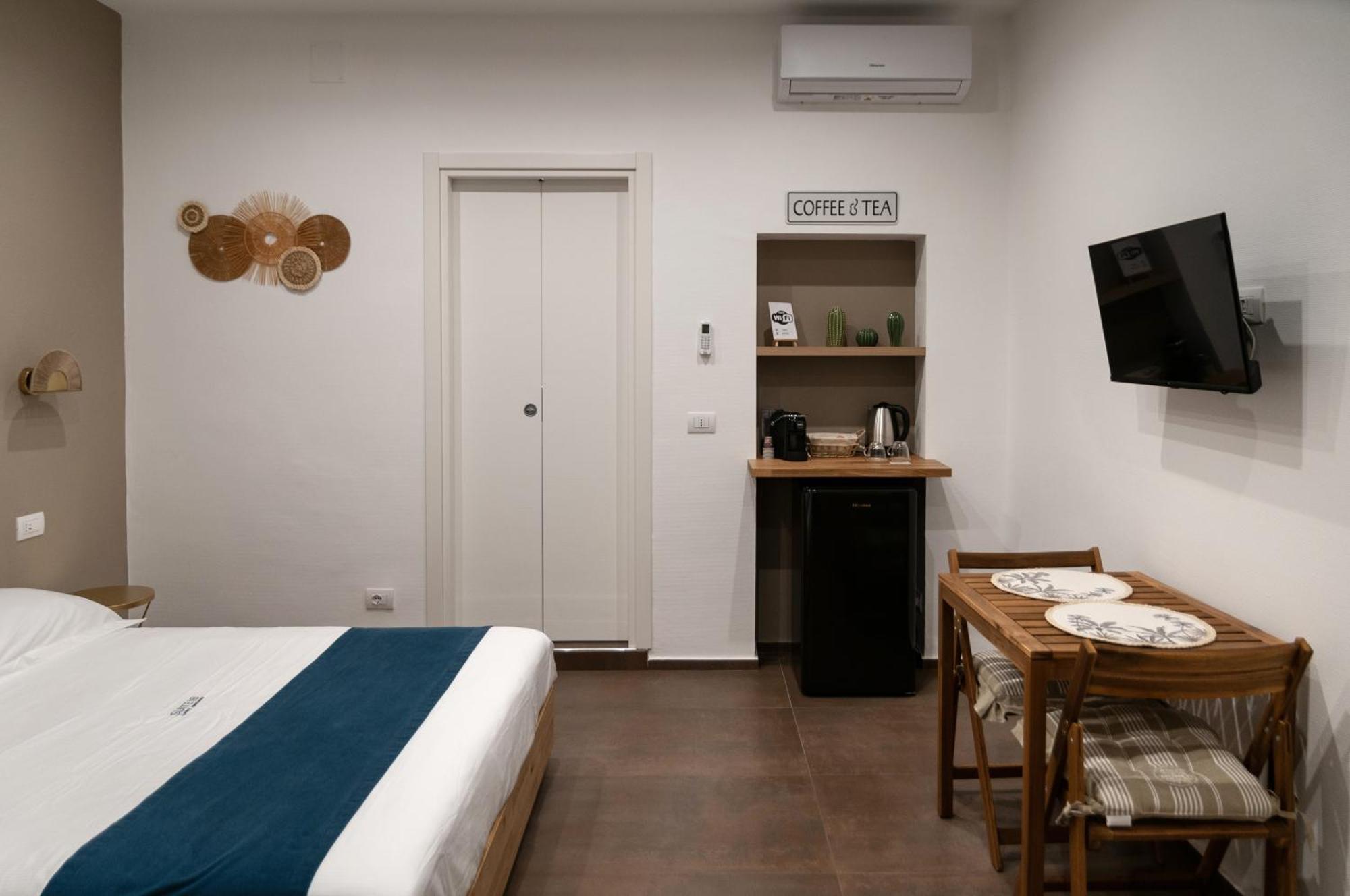 Suite 18 Luxury Apartments Bari Luaran gambar