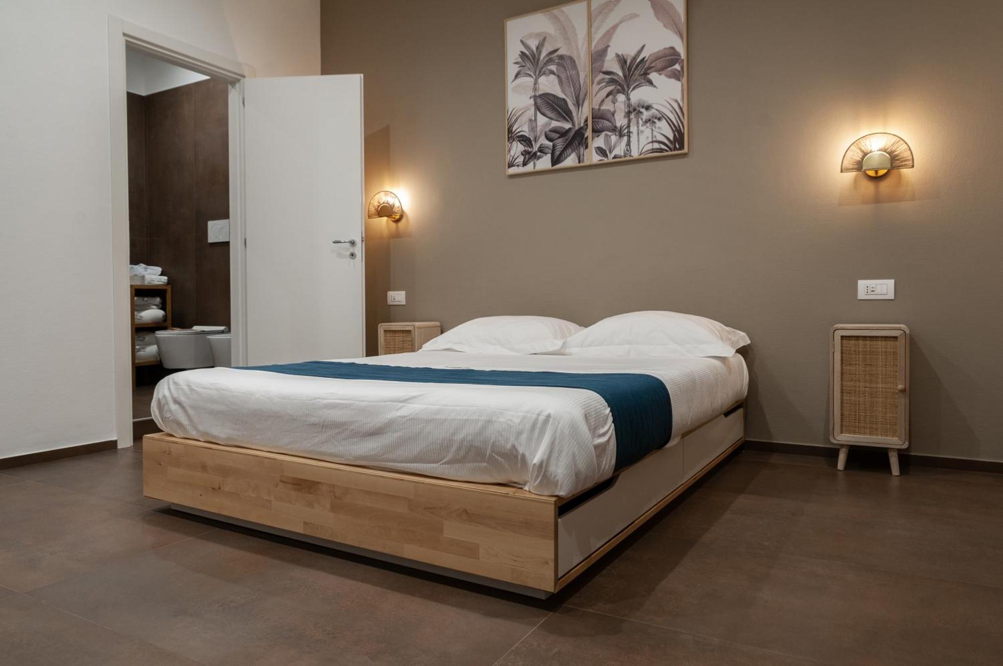 Suite 18 Luxury Apartments Bari Luaran gambar